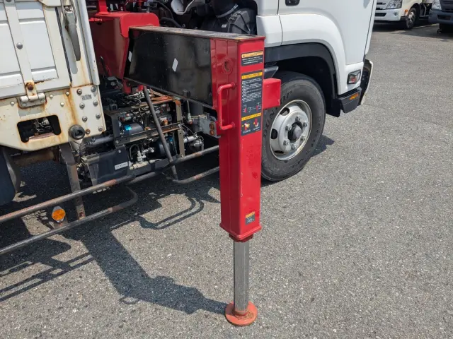 いすゞ フォワード 2PG-FRR90S1(2WD)の写真30