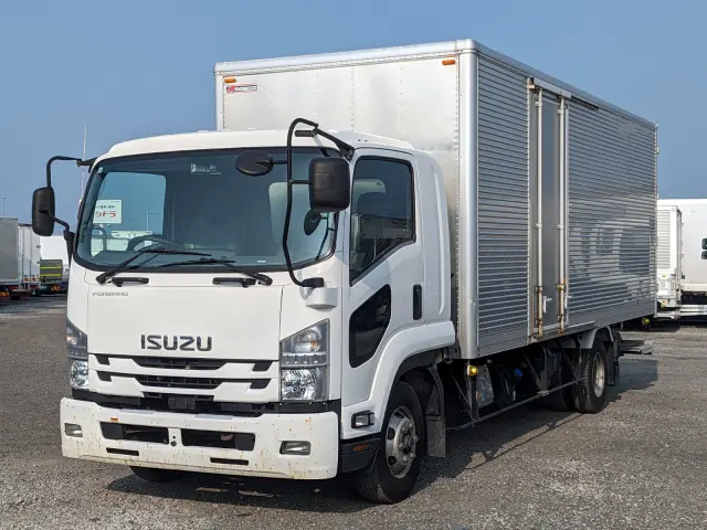 いすゞ フォワード 2PG-FRR90S2(2WD)の写真1