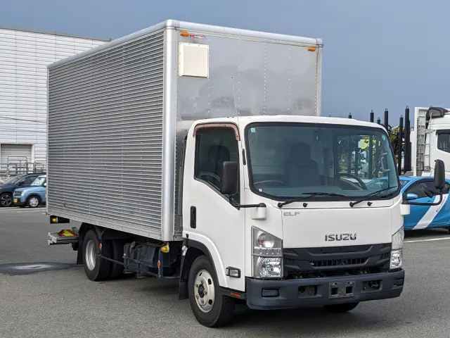 いすゞ エルフ TPG-NPR85AN(2WD)の写真3