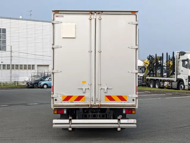 いすゞ エルフ TPG-NPR85AN(2WD)の写真8