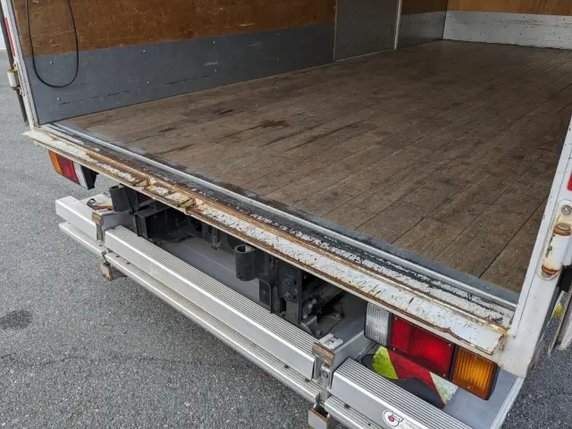 いすゞ エルフ TPG-NPR85AN(2WD)の写真20