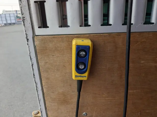 いすゞ エルフ TPG-NPR85AN(2WD)の写真29