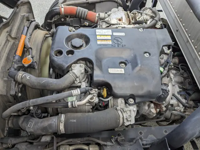 いすゞ エルフ TPG-NPR85AN(2WD)の写真39