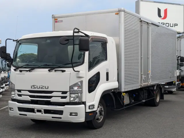 いすゞ フォワード 2PG-FRR90S2(2WD)の写真1