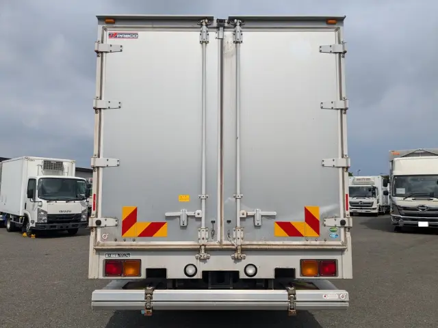 いすゞ フォワード 2PG-FRR90S2(2WD)の写真5