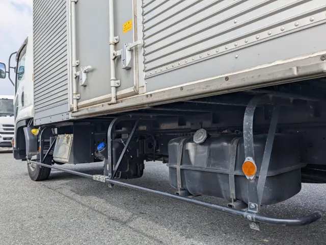 いすゞ フォワード 2PG-FRR90S2(2WD)の写真24