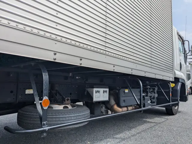 いすゞ フォワード 2PG-FRR90S2(2WD)の写真32