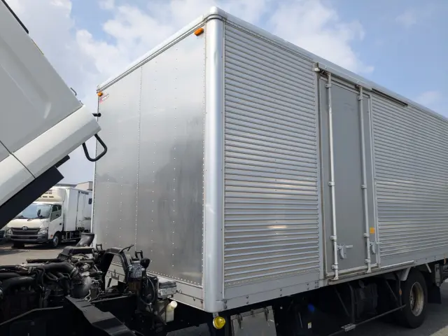 いすゞ フォワード 2PG-FRR90S2(2WD)の写真38