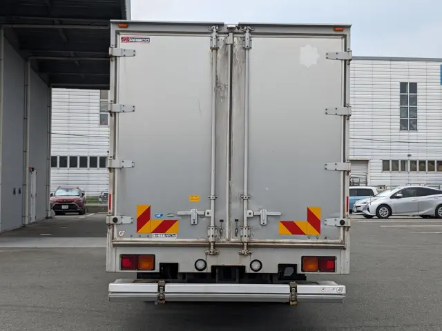 いすゞ フォワード 2PG-FRR90S2(2WD)の写真8