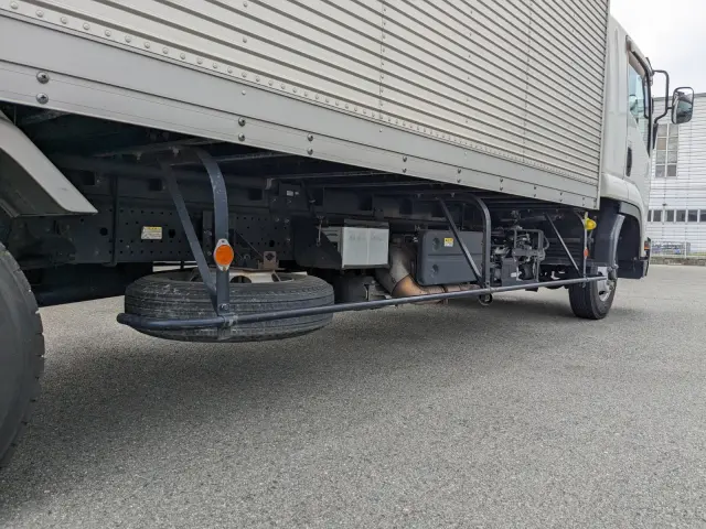 いすゞ フォワード 2PG-FRR90S2(2WD)の写真17