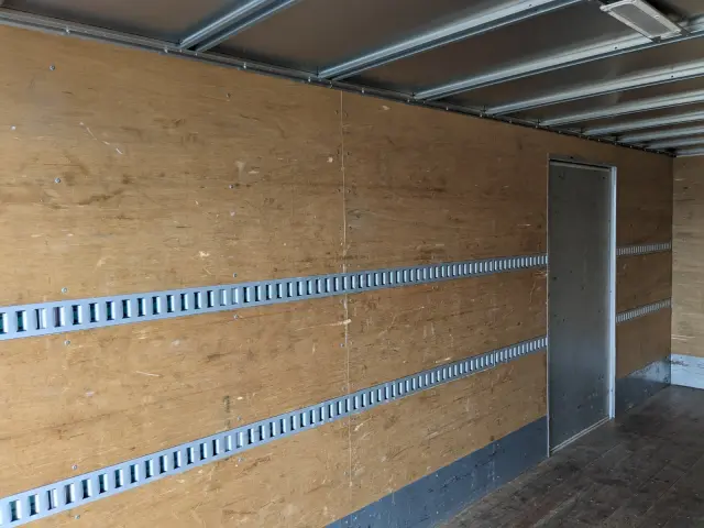 いすゞ フォワード 2PG-FRR90S2(2WD)の写真28