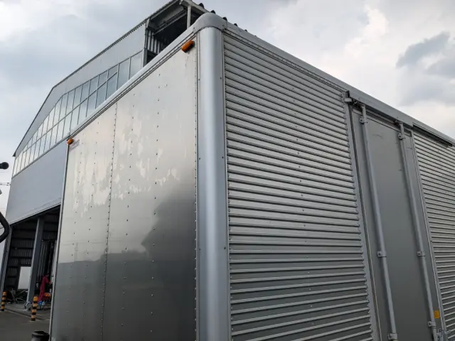 いすゞ フォワード 2PG-FRR90S2(2WD)の写真41