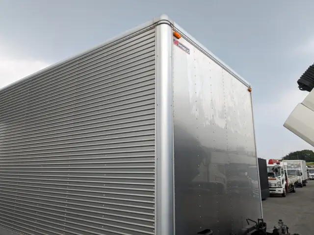 いすゞ フォワード 2PG-FRR90S2(2WD)の写真43