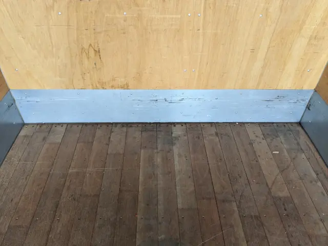 いすゞ エルフ TPG-NPR85AN(2WD)の写真24