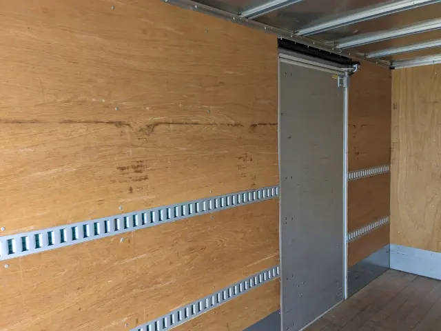 いすゞ エルフ TPG-NPR85AN(2WD)の写真28