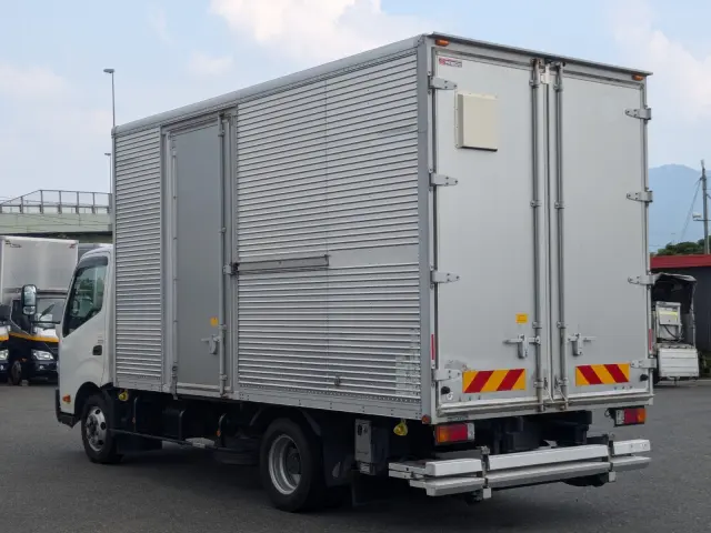 日野 デュトロ TPG-XZU712M(2WD)の写真5