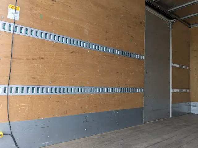 日野 デュトロ TPG-XZU712M(2WD)の写真15