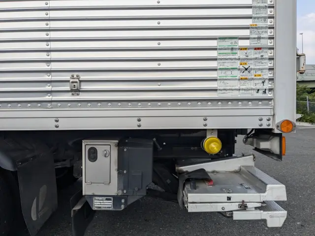 日野 デュトロ TPG-XZU712M(2WD)の写真23