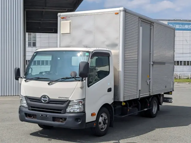 日野 デュトロ TPG-XZU712M(2WD)の写真1