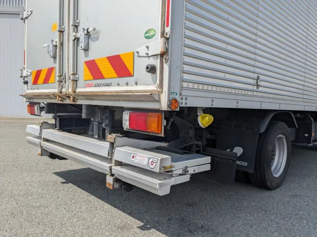 日野 デュトロ TPG-XZU712M(2WD)の写真7