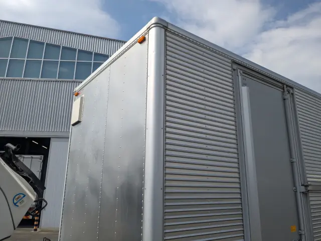 日野 デュトロ TPG-XZU712M(2WD)の写真35