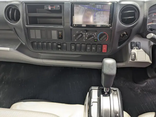日野 デュトロ TPG-XZU712M(2WD)の写真44