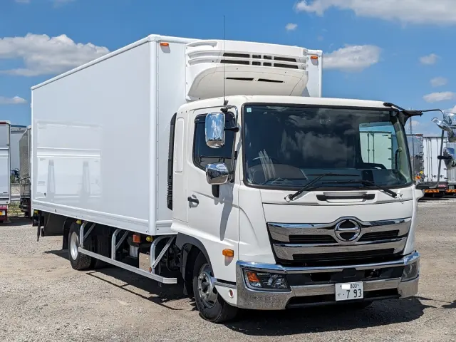 日野 レンジャー 2KG-FD2ABG(2WD)の写真3