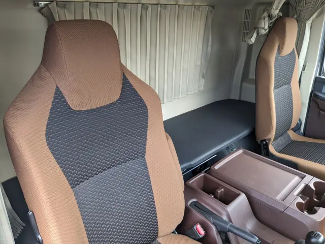 日野 レンジャー 2KG-FD2ABG(2WD)の写真38