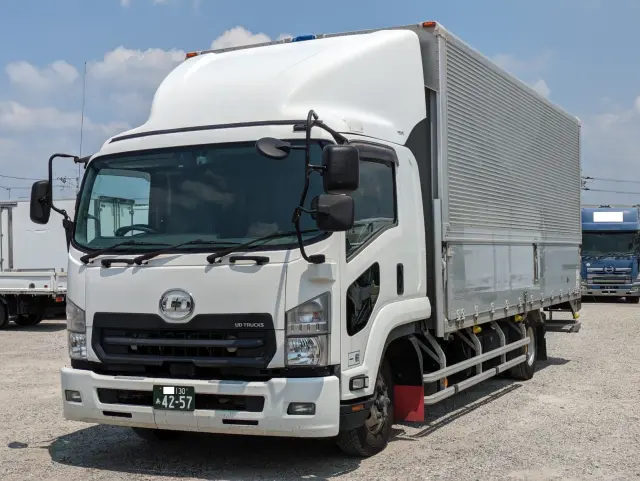 ＵＤ コンドル 2RG-BRR90T2(2WD)の写真1