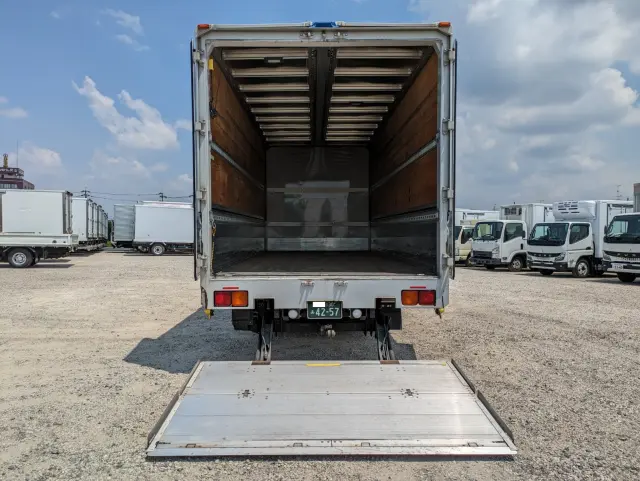 UD コンドル 2RG-BRR90T2(2WD)の写真11