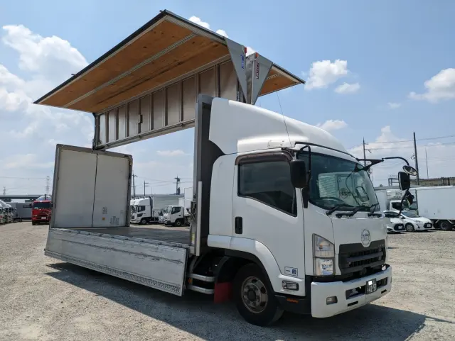 UD コンドル 2RG-BRR90T2(2WD)の写真36