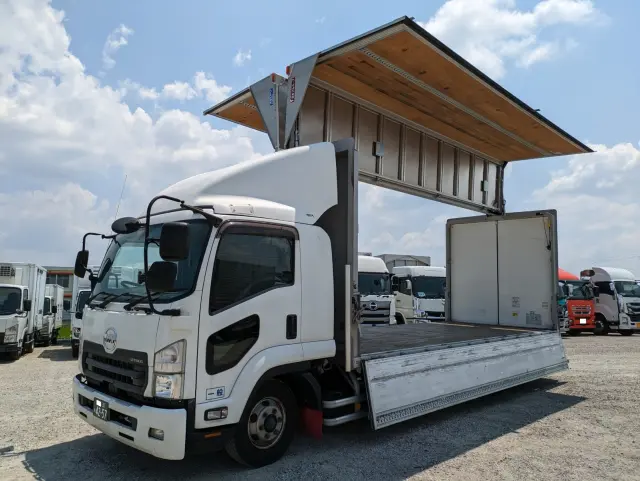 UD コンドル 2RG-BRR90T2(2WD)の写真37