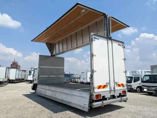 UD コンドル 2RG-BRR90T2(2WD)の写真38