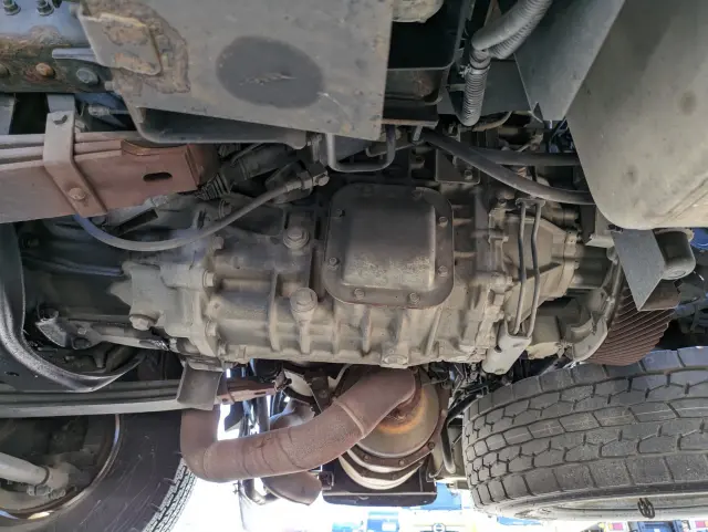 日野 プロフィア QPG-SH1EDDG(2WD)の写真22