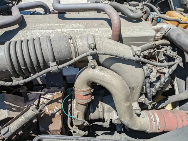 日野 プロフィア QPG-SH1EDDG(2WD)の写真32