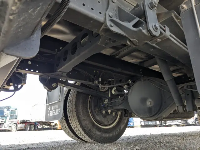 いすゞ エルフ TRG-NPR85AN(2WD)の写真30