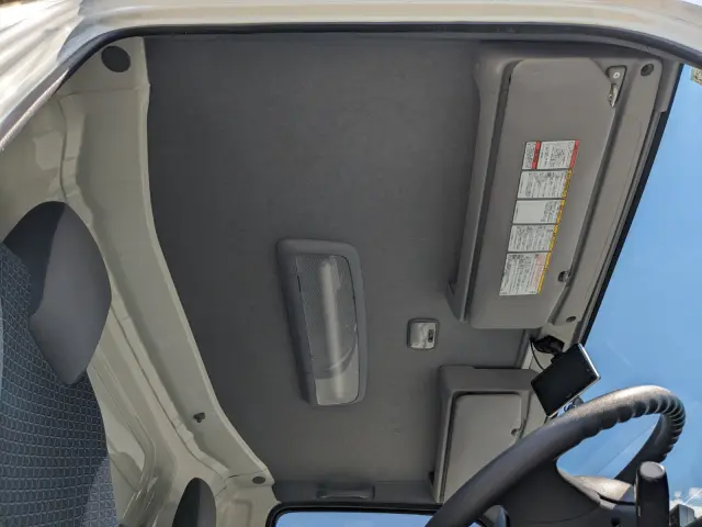 いすゞ エルフ TRG-NPR85AN(2WD)の写真35