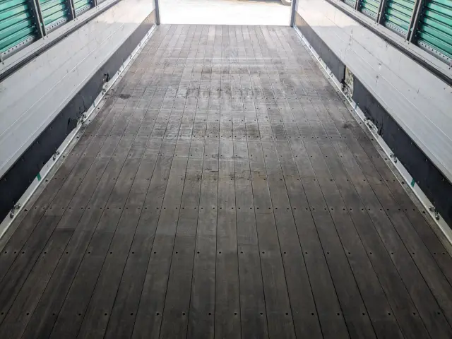 三菱 ファイター TKG-FK71F(2WD)の写真17