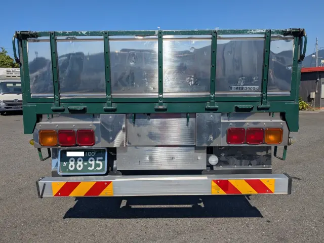 UD クオン QKG-CD5ZL(6x2)の写真5