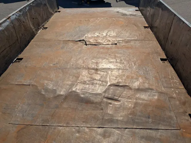 UD クオン QKG-CD5ZL(6x2)の写真17