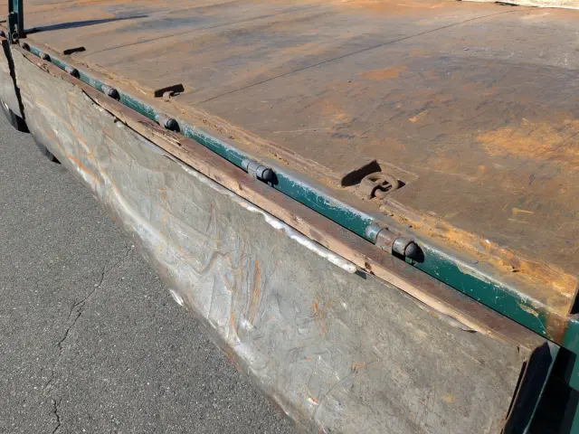 UD クオン QKG-CD5ZL(6x2)の写真32