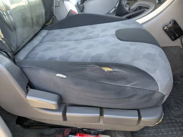 UD クオン QKG-CD5ZL(6x2)の写真34