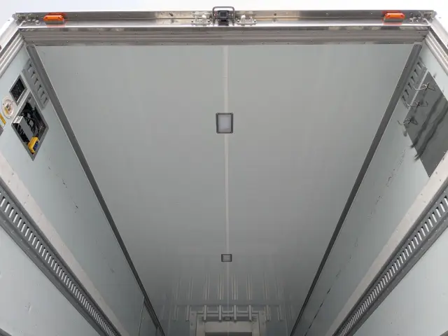 日野 レンジャー 2KG-FD2ABG(2WD)の写真11