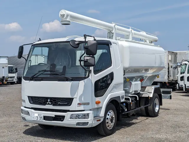 三菱 ファイター 2KG-FK62F(2WD)の写真1
