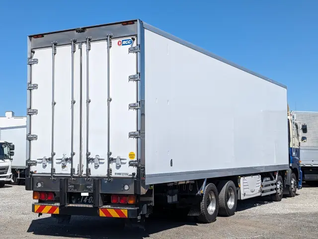 日野 プロフィア 2DG-FW1AHJ(8x4)の写真5