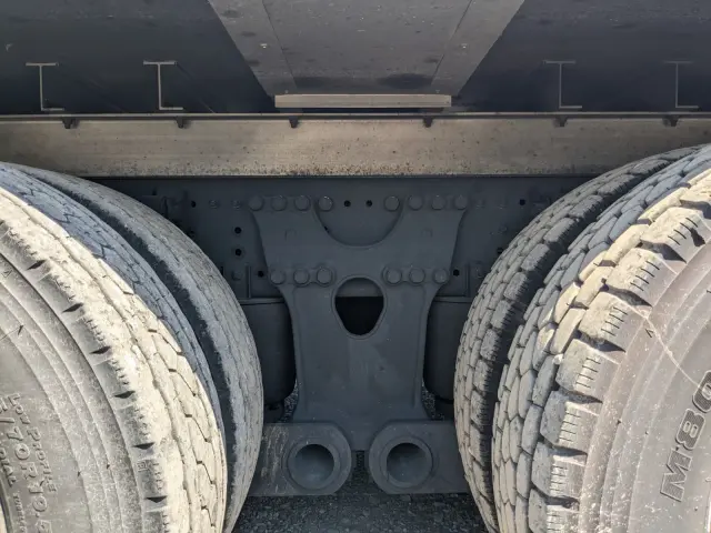 日野 プロフィア 2DG-FW1AHJ(8x4)の写真25