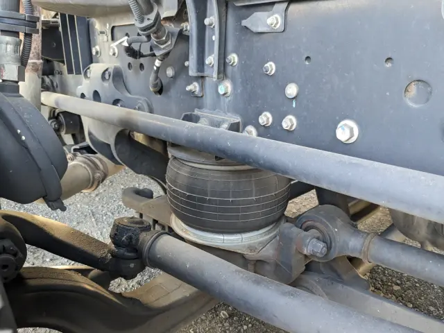 日野 プロフィア 2DG-FW1AHJ(8x4)の写真48