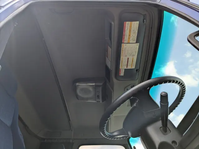 いすゞ ギガ QKG-CYJ77A(8x4)の写真33