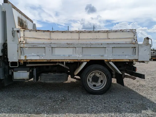 三菱 キャンター TKG-FBA30(2WD)の写真25