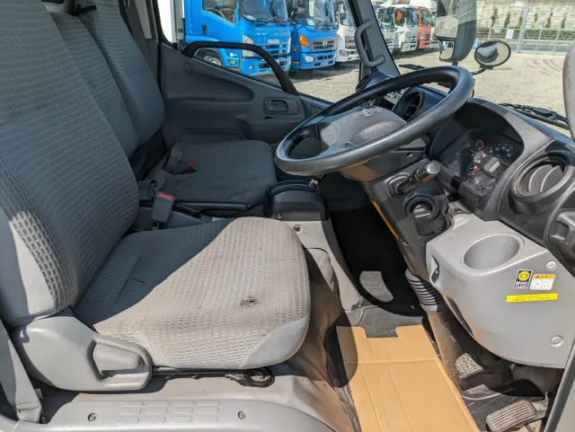 日野 デュトロ TPG-XZU605M(2WD)の写真27